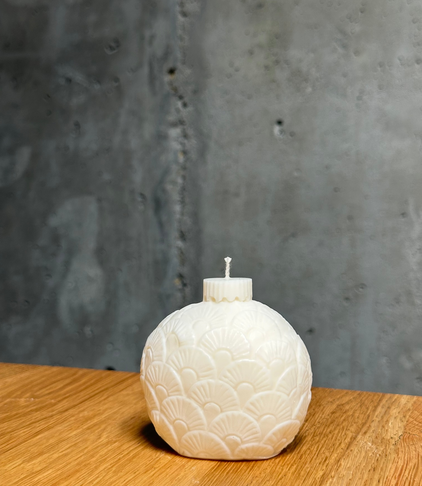 Bauble Laguna